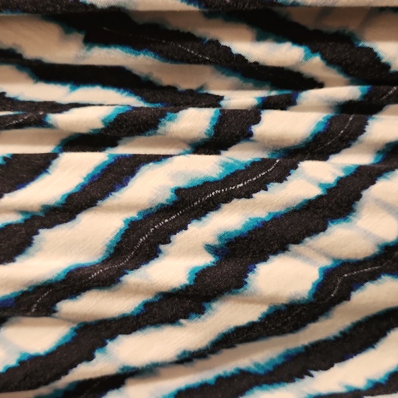 Striped Tank - Picture 5 of 5